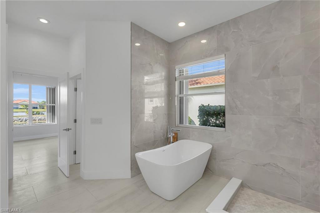 COCO BAY - Residential