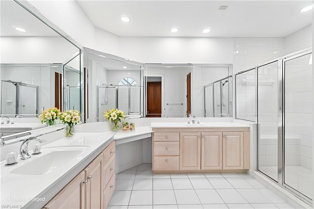 VIZCAYA AT BAY COLONY - Residential