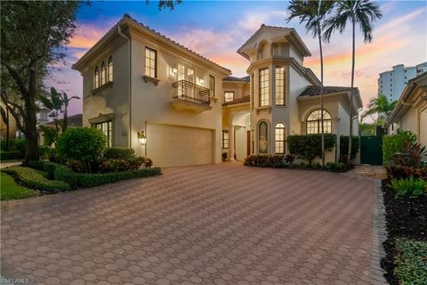 Photo for 8169 Via Vecchia, NAPLES, FL 34108 (MLS # 225073279)