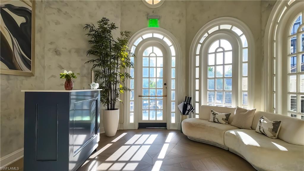 VIZCAYA AT BAY COLONY - Residential