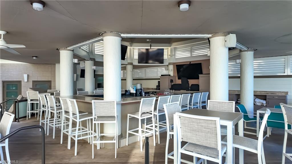 VIZCAYA AT BAY COLONY - Residential