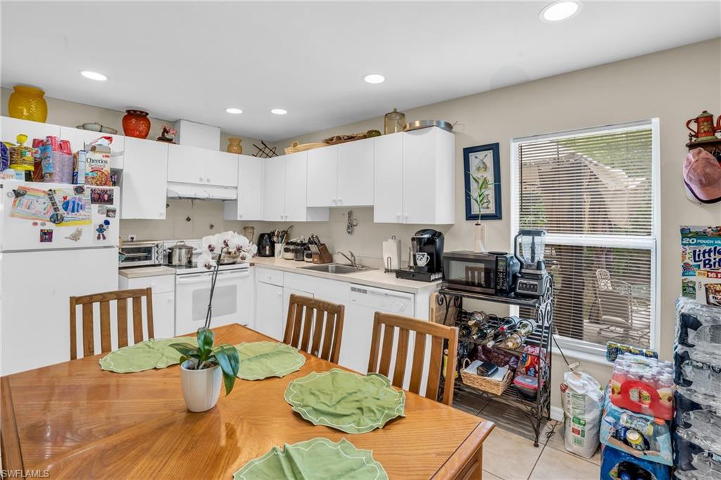 GOLDEN GATE CITY - Residential