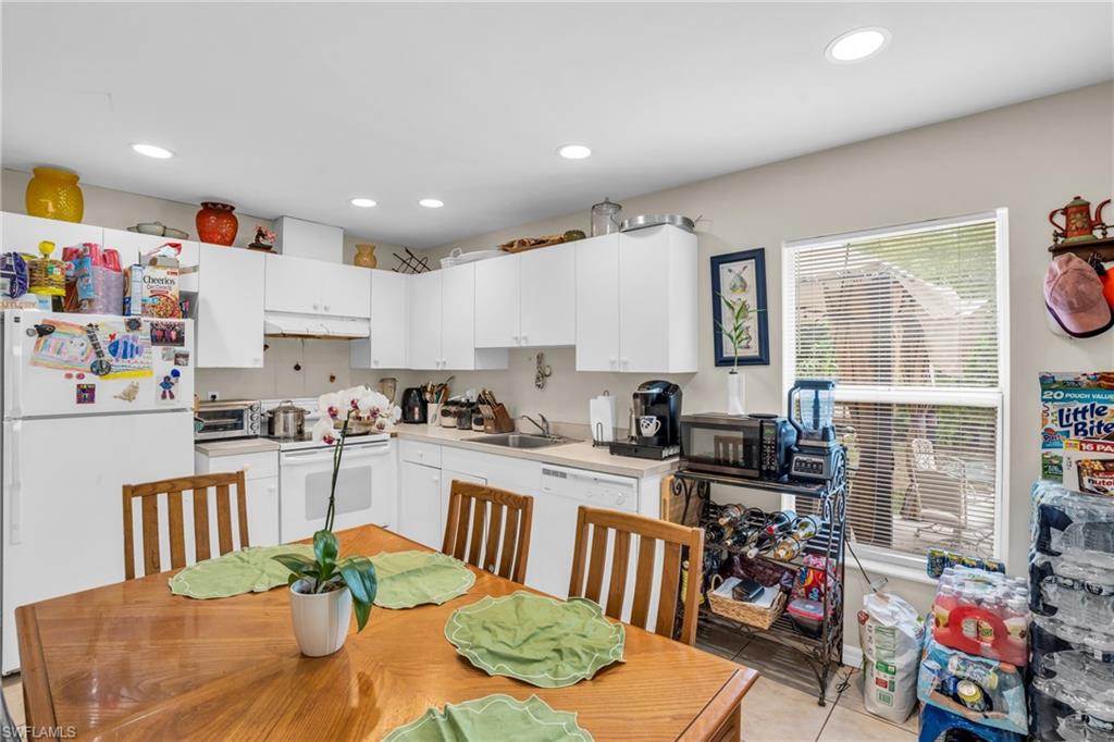 GOLDEN GATE CITY - Residential