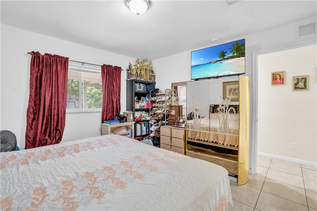 GOLDEN GATE CITY - Residential