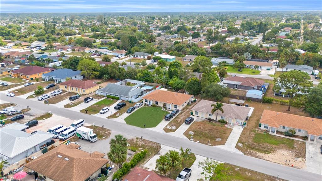 GOLDEN GATE CITY - Residential