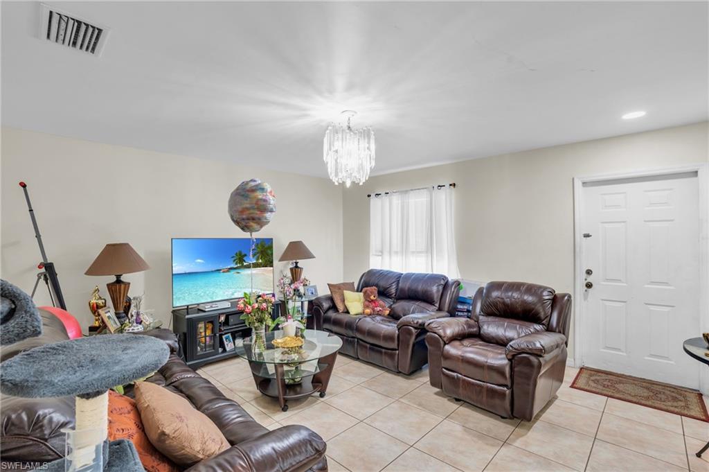 GOLDEN GATE CITY - Residential