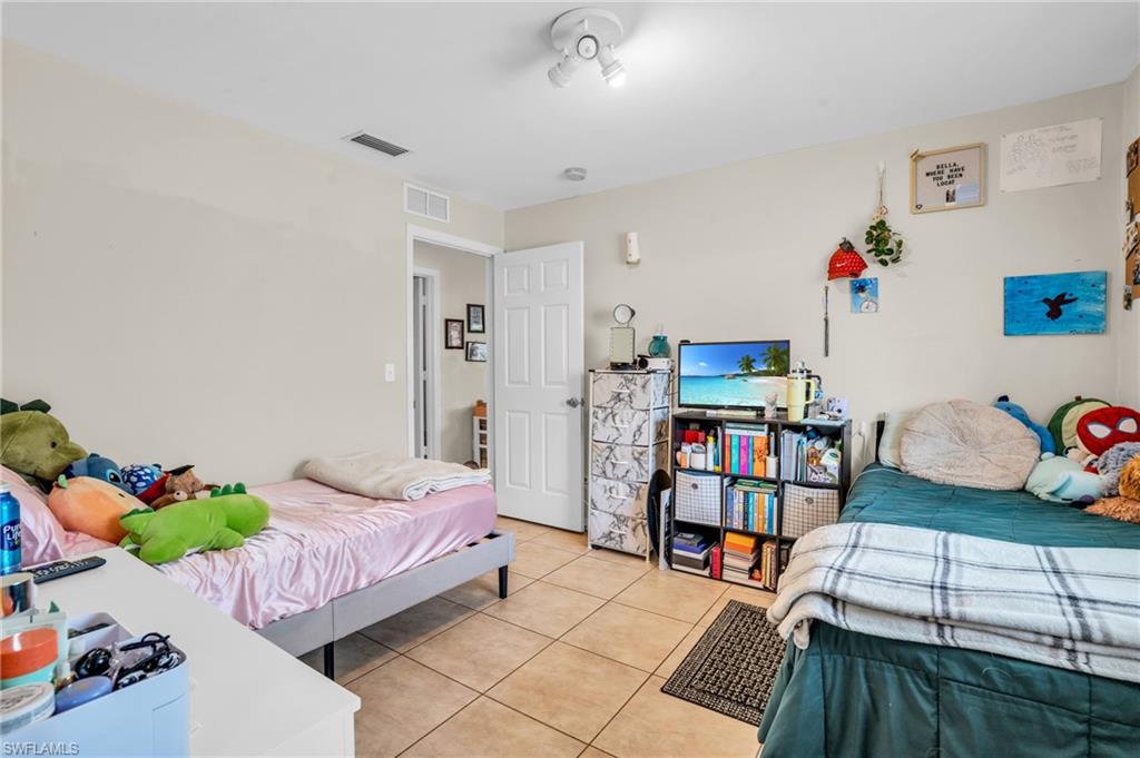 GOLDEN GATE CITY - Residential