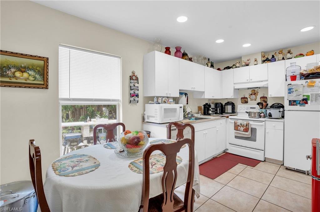 GOLDEN GATE CITY - Residential