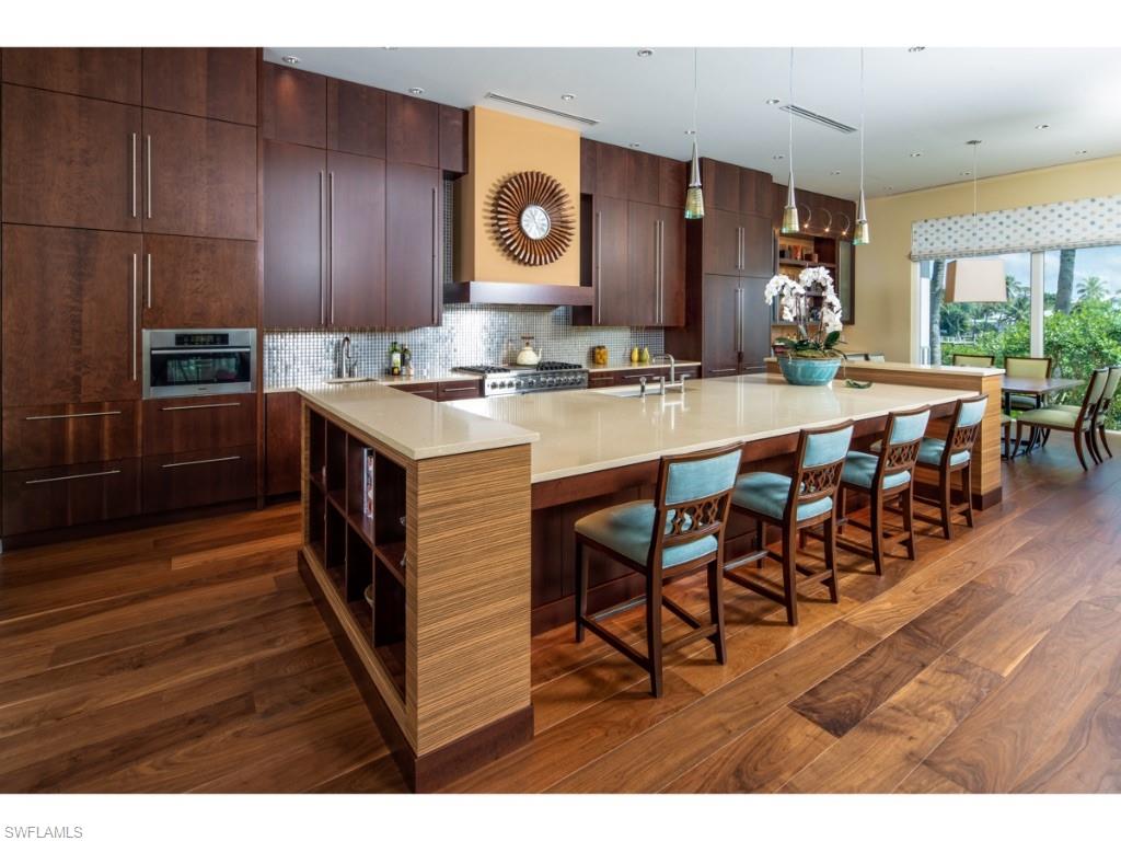 OLDE NAPLES - Residential