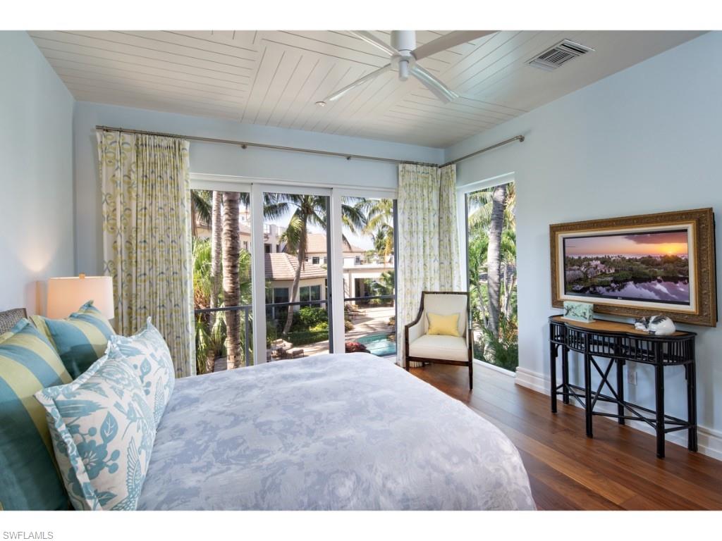 OLDE NAPLES - Residential