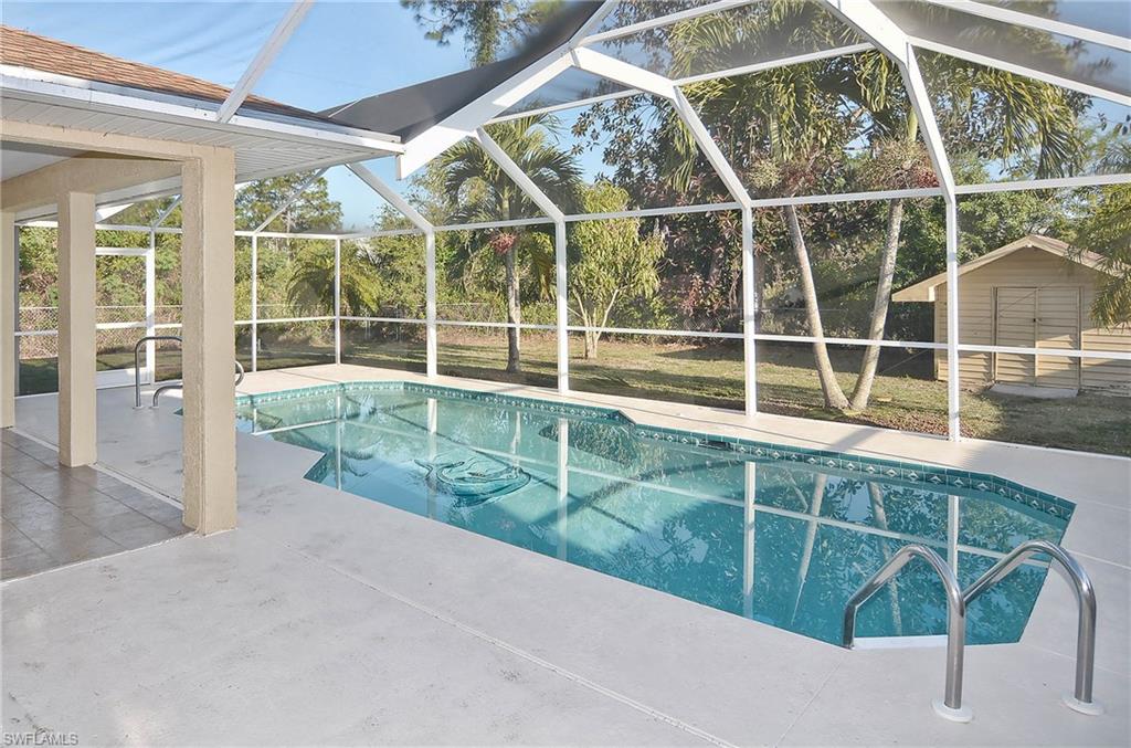 GOLDEN GATE CITY - Residential