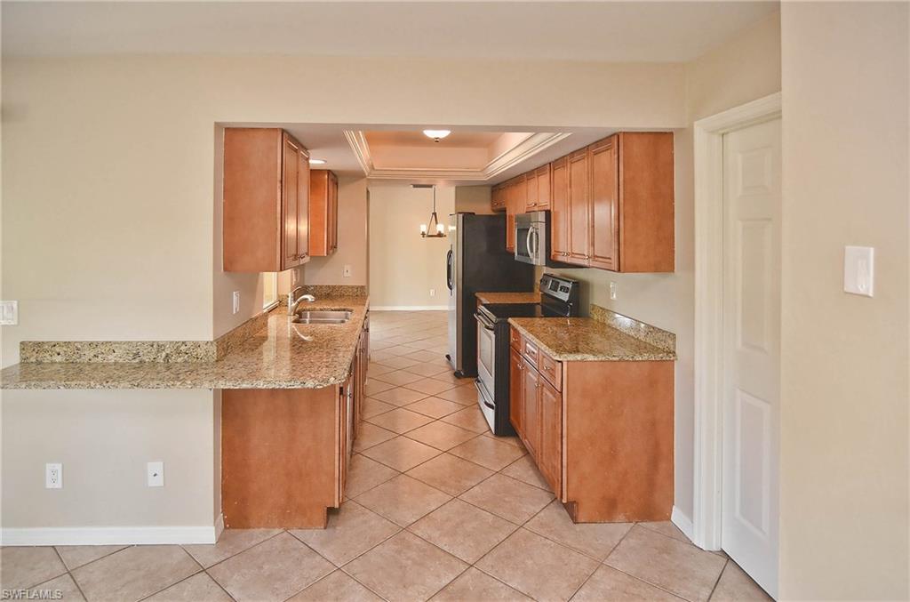 GOLDEN GATE CITY - Residential