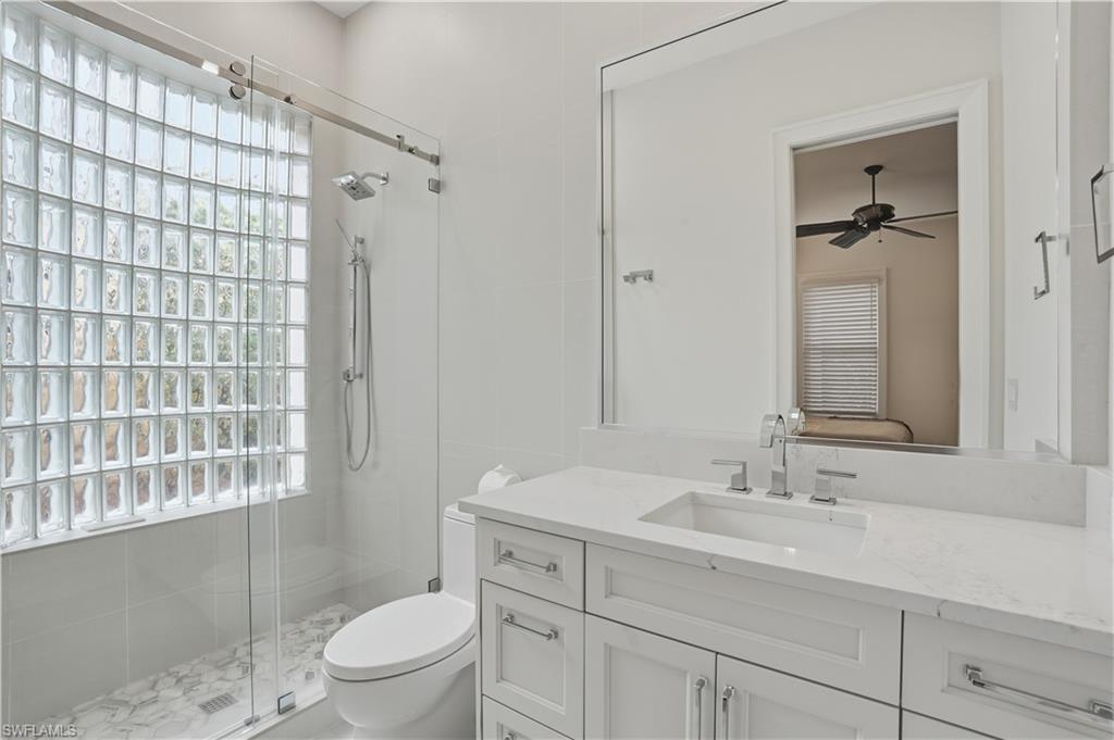 BAY COLONY SHORES - Residential