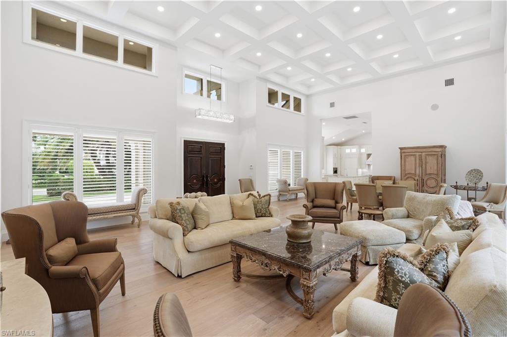 BAY COLONY SHORES - Residential