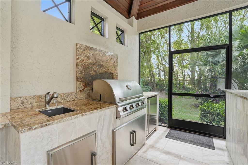 BAY COLONY SHORES - Residential