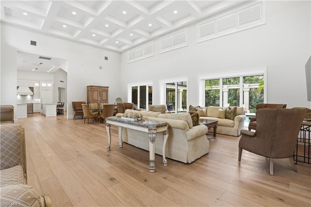 BAY COLONY SHORES - Residential