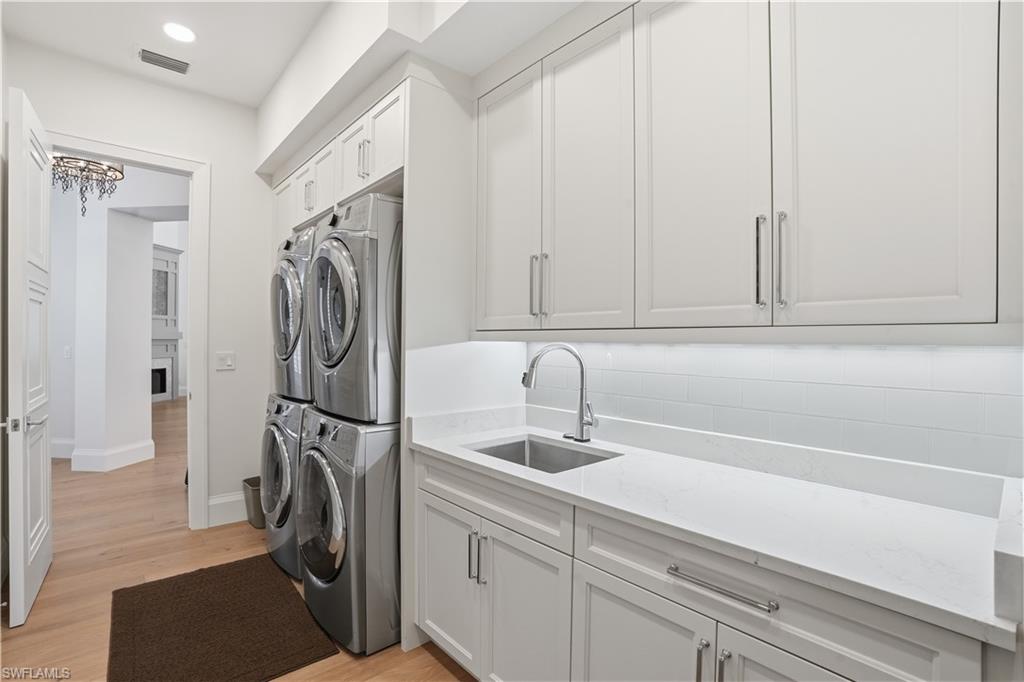 BAY COLONY SHORES - Residential