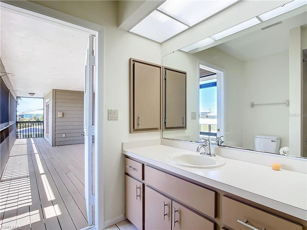 PIRATE HARBOR - Residential