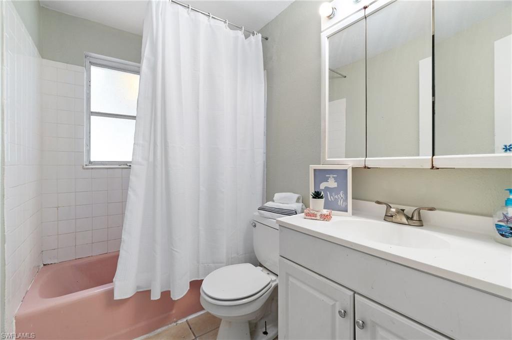 NAPLES PARK - Residential