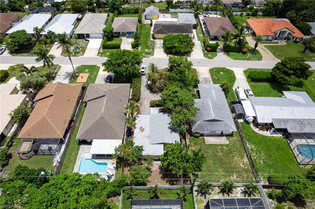 NAPLES PARK - Residential