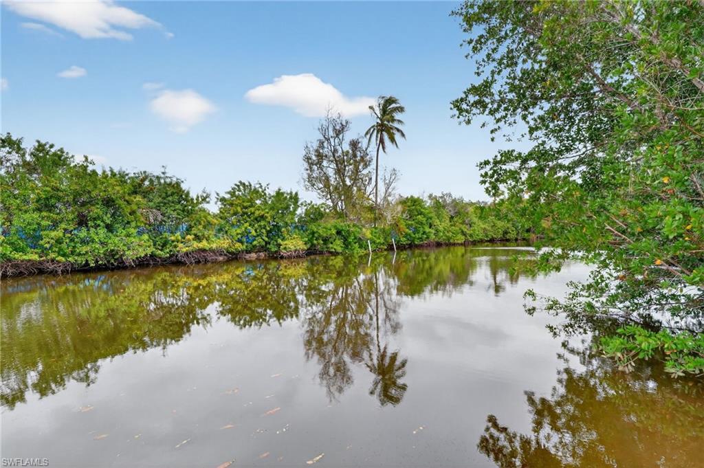 RIVERWOOD - Residential