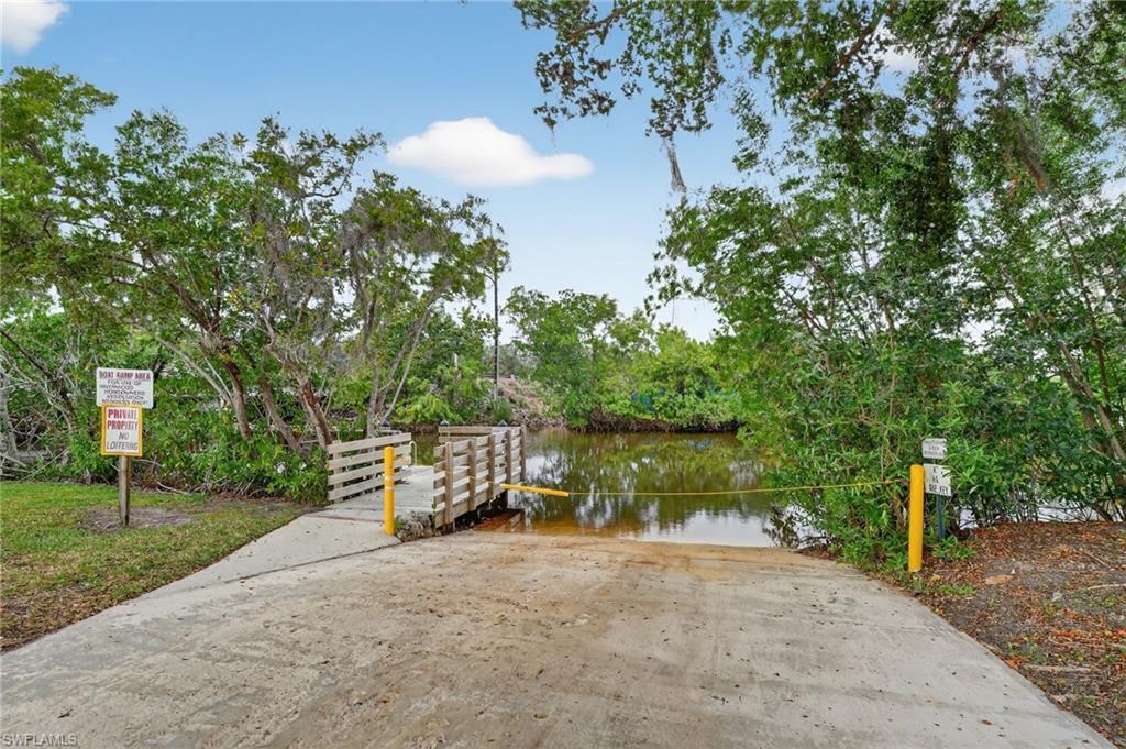 RIVERWOOD - Residential