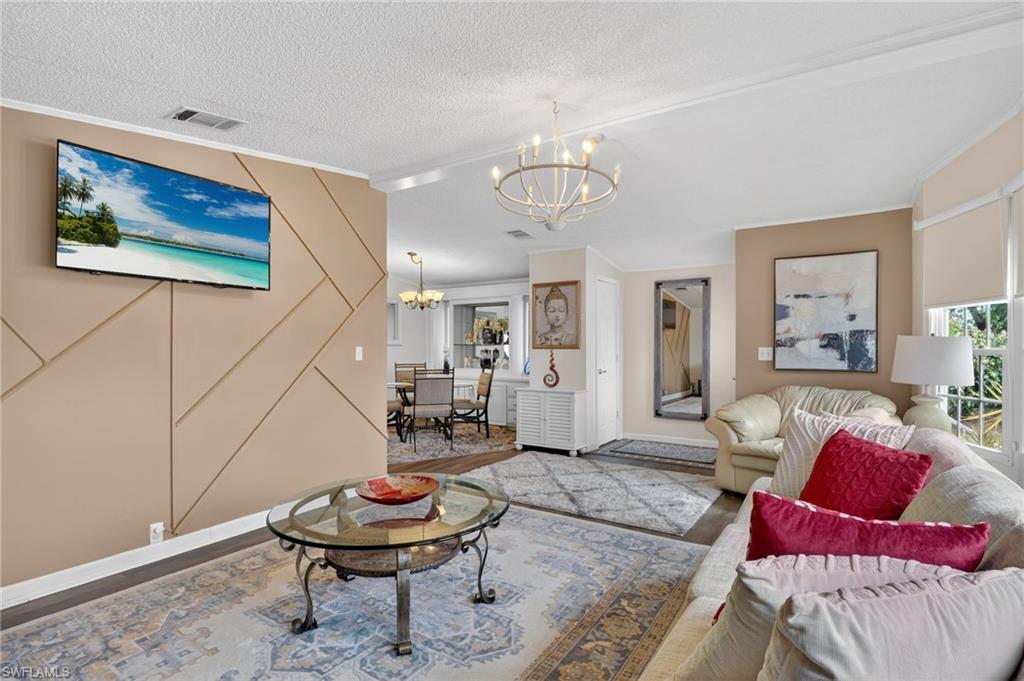 RIVERWOOD - Residential