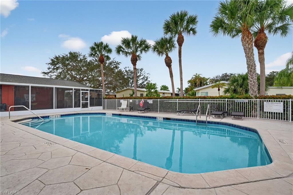 RIVERWOOD - Residential