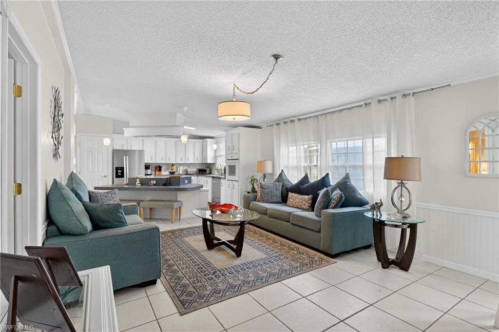 RIVERWOOD - Residential