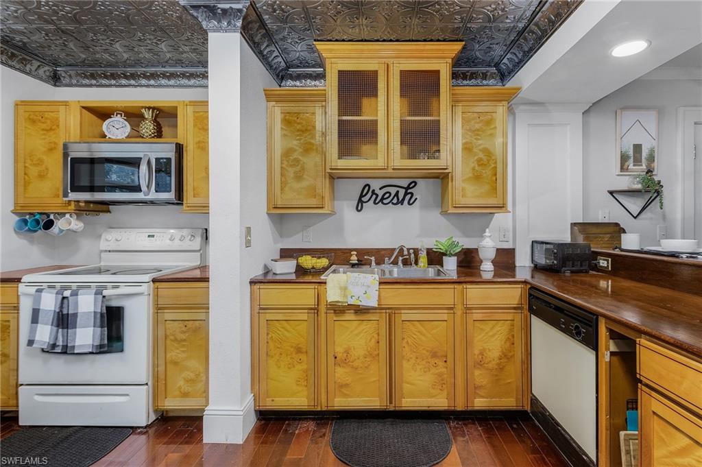 PORT CHARLOTTE - Residential