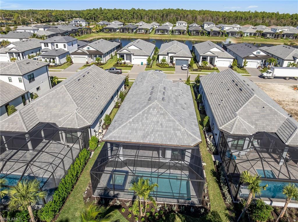 CAYMAS - Residential Lease