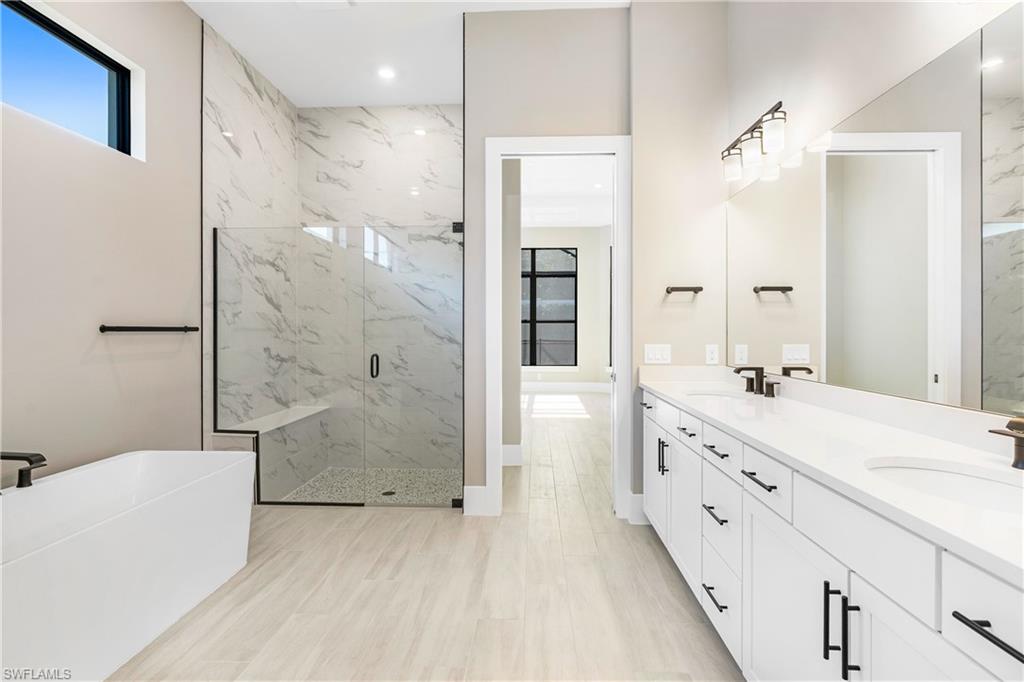 CAYMAS - Residential Lease