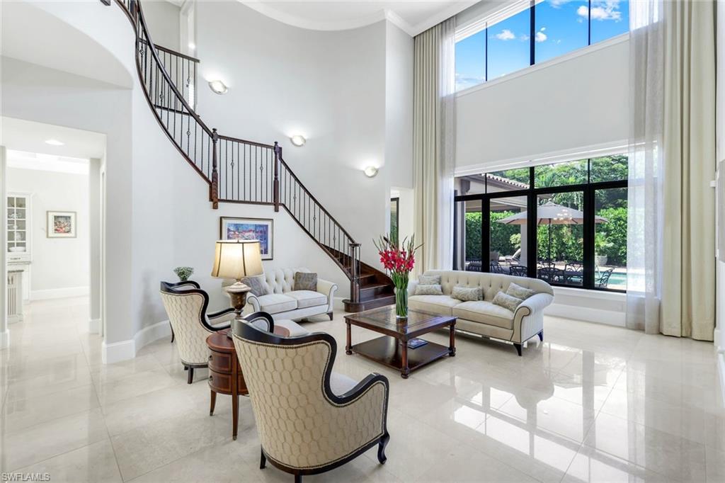 TRADITIONS - Residential