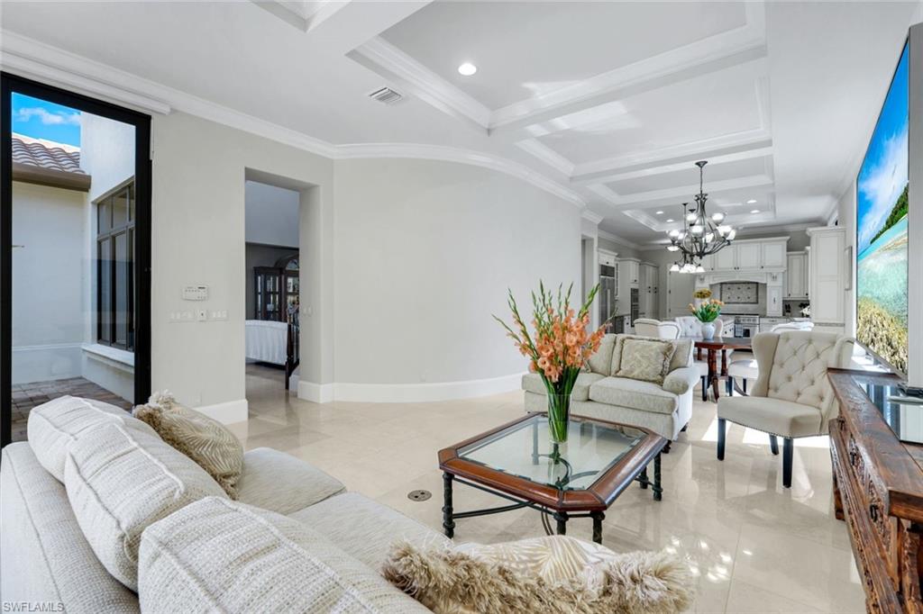 TRADITIONS - Residential