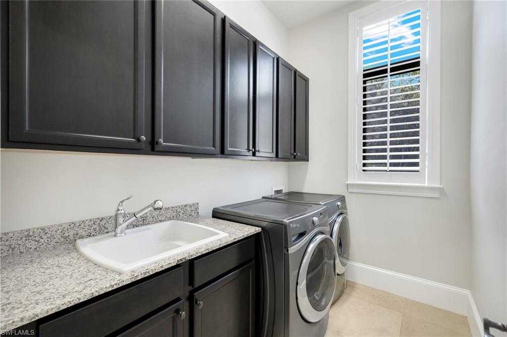 TRADITIONS - Residential