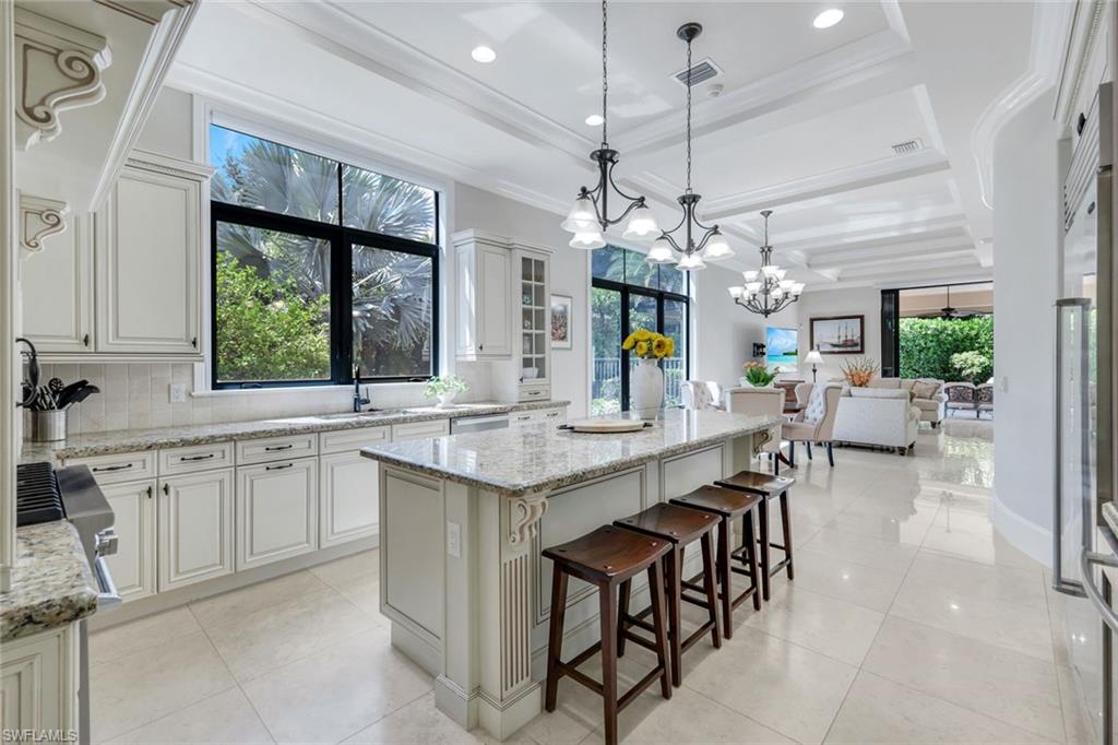 TRADITIONS - Residential