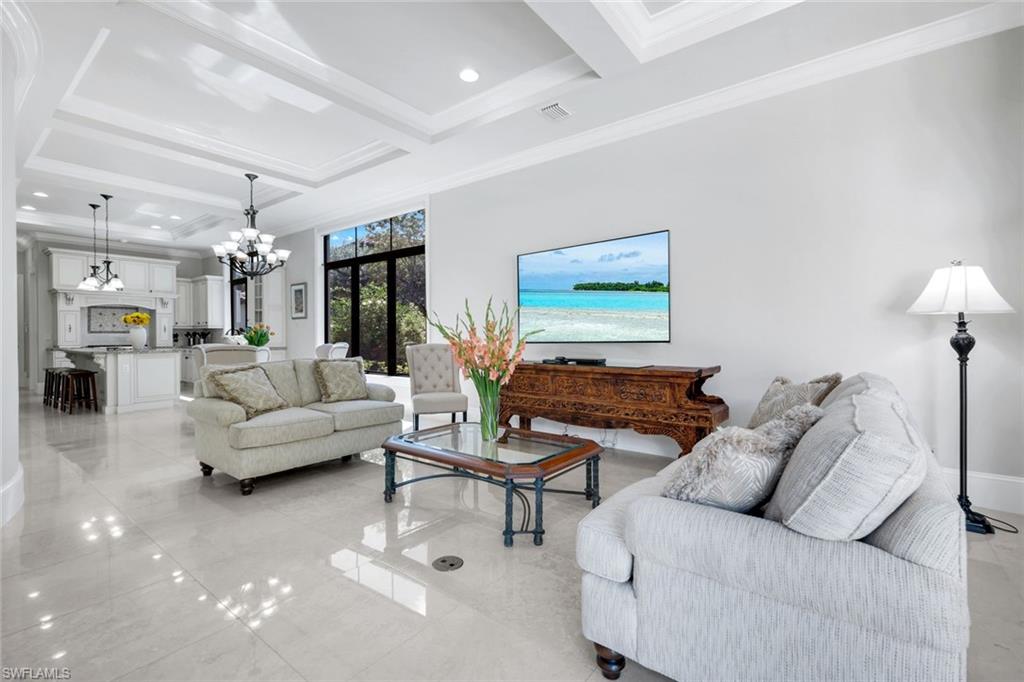 TRADITIONS - Residential