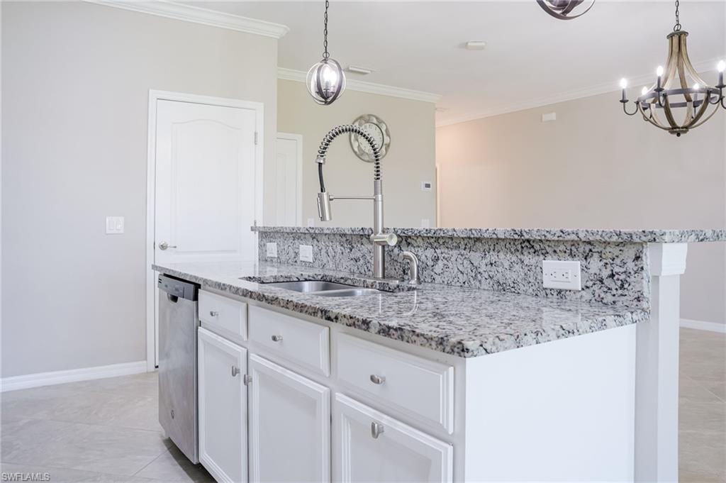 ARTESIA - Residential Lease