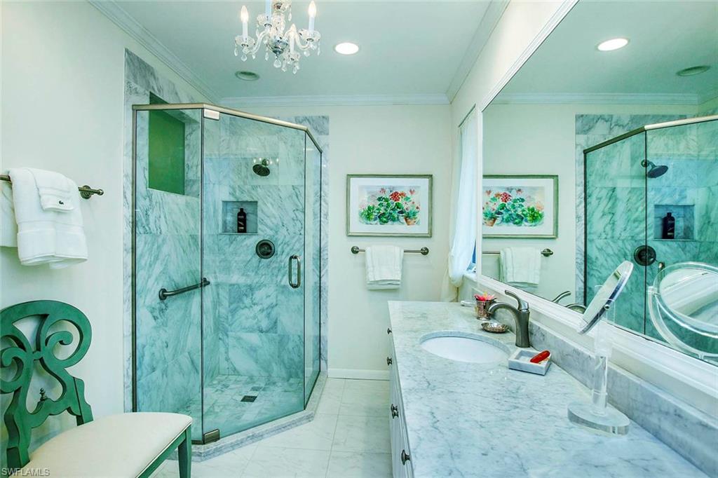 CHATEAUX SUR MER UNREC - Residential