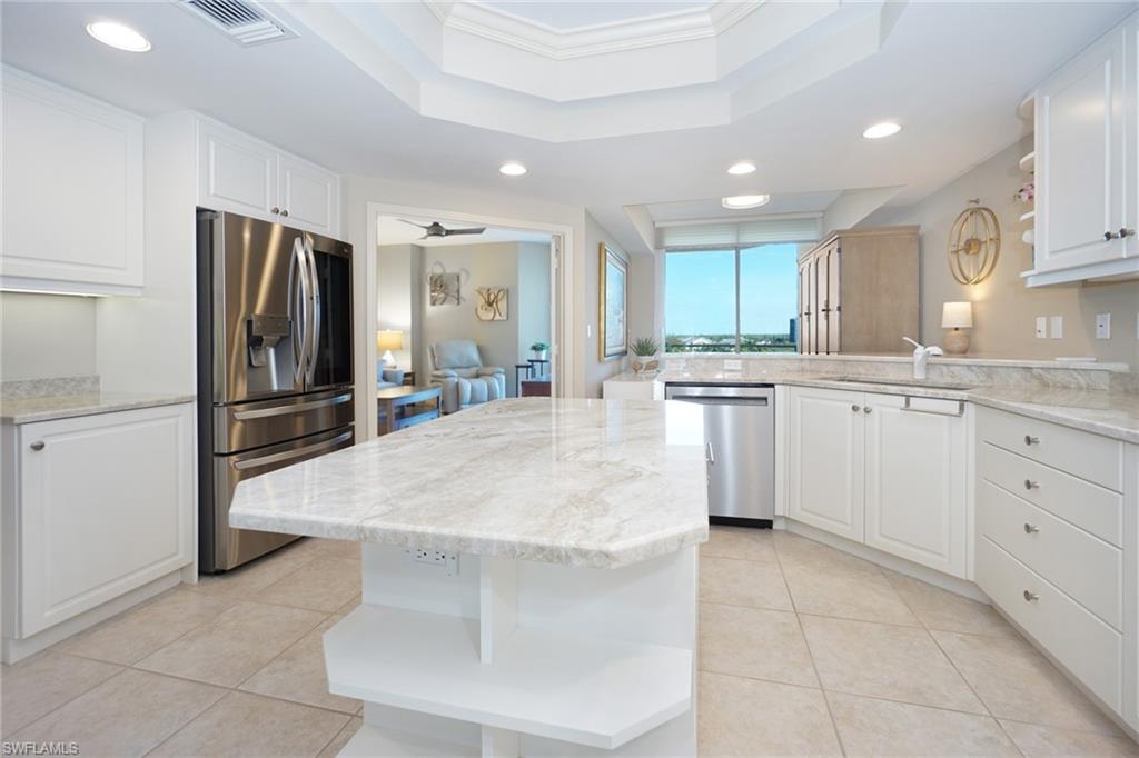 PELICAN ISLE - Residential