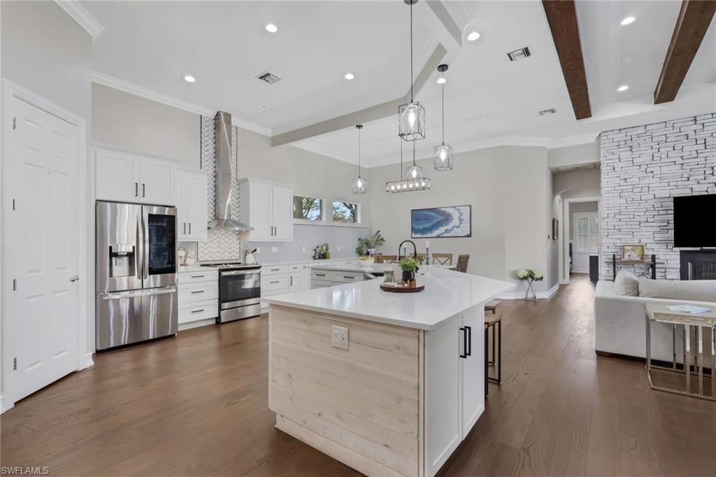 BANYAN WOODS - Residential Lease