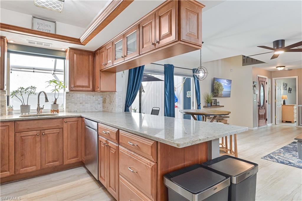 CYPRESS KEEP CONDO - Residential