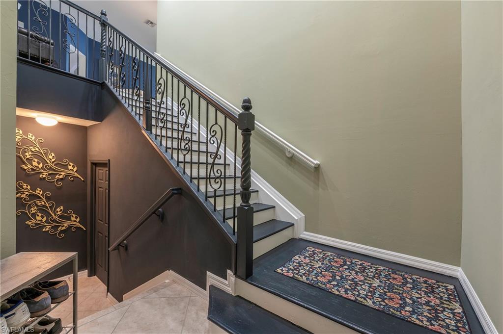 ASHTON OAKS - Residential