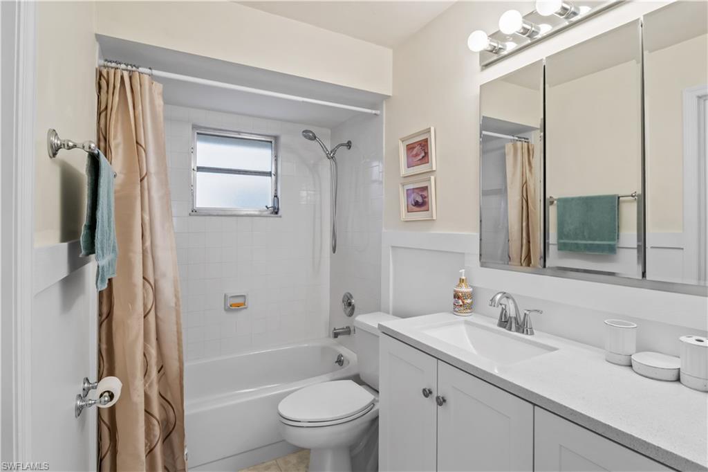 ISLAND HARBORS - Residential