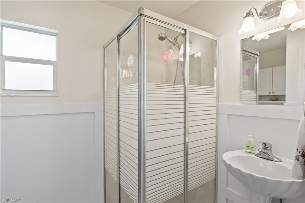 ISLAND HARBORS - Residential