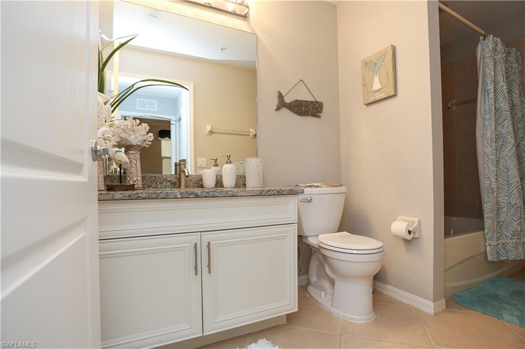 HERITAGE BAY - Residential Lease