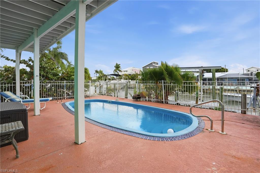 PINE ISLAND SHORES UNIT 5 - Residential