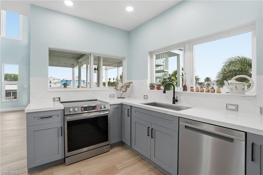 PINE ISLAND SHORES UNIT 5 - Residential