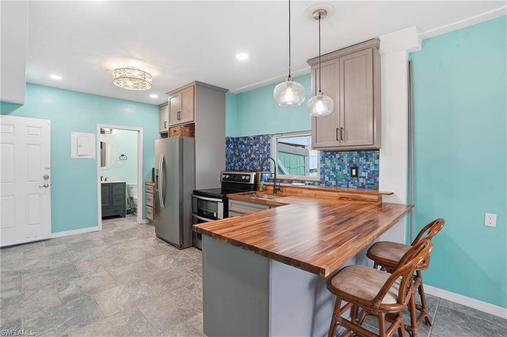 PINE ISLAND SHORES UNIT 5 - Residential