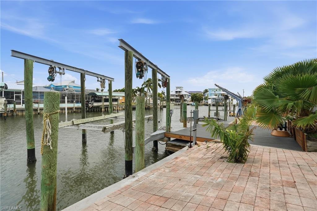 PINE ISLAND SHORES UNIT 5 - Residential